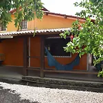 Linda Casa No Centro De Porto Com Cozinheira E Piscinas