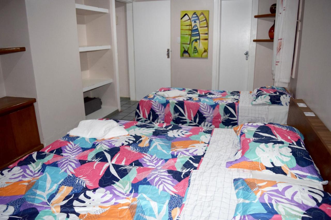 Linda Casa No Centro De Porto Com Cozinheira E Piscinas *
