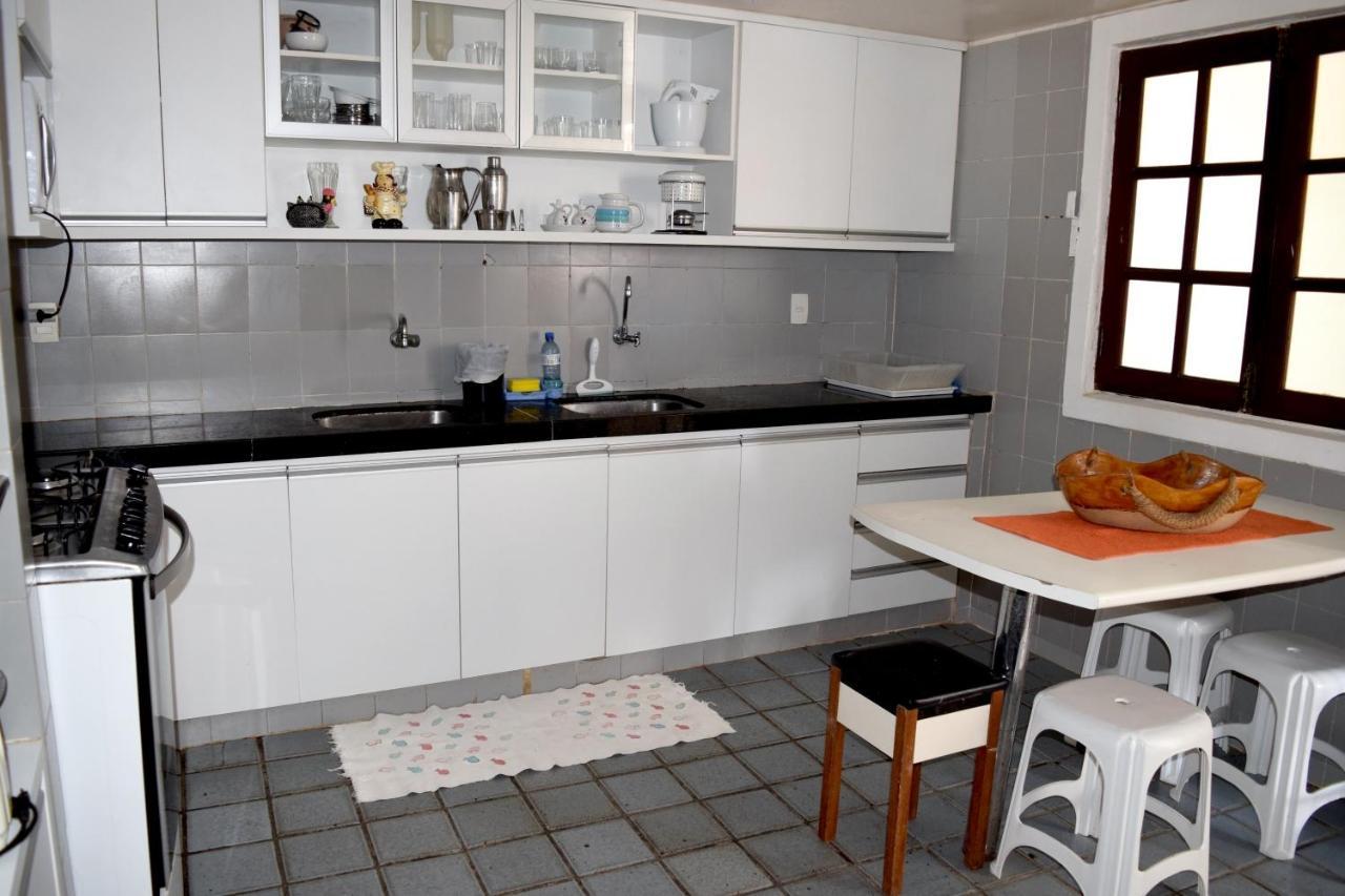 Linda Casa No Centro De Porto Com Cozinheira E Piscinas *